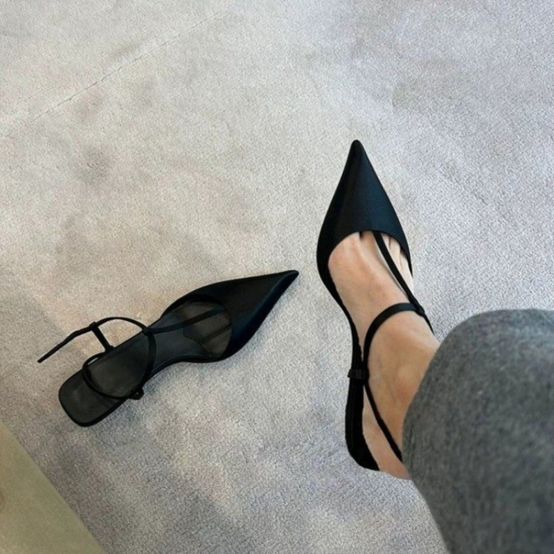 Heels - Sepatu Merek untuk Wanita, Sandal Wanita