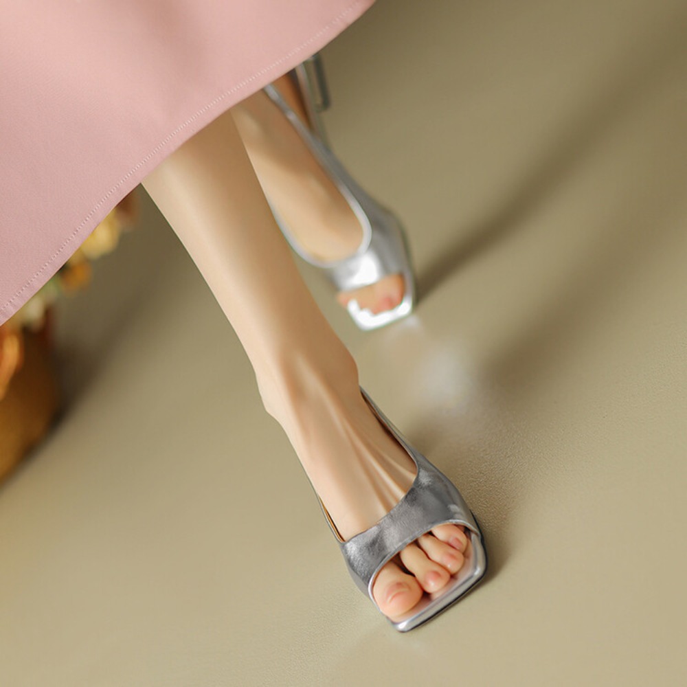 Sandal Wanita Model Mules Hak  - Sandals ulasan dan harga