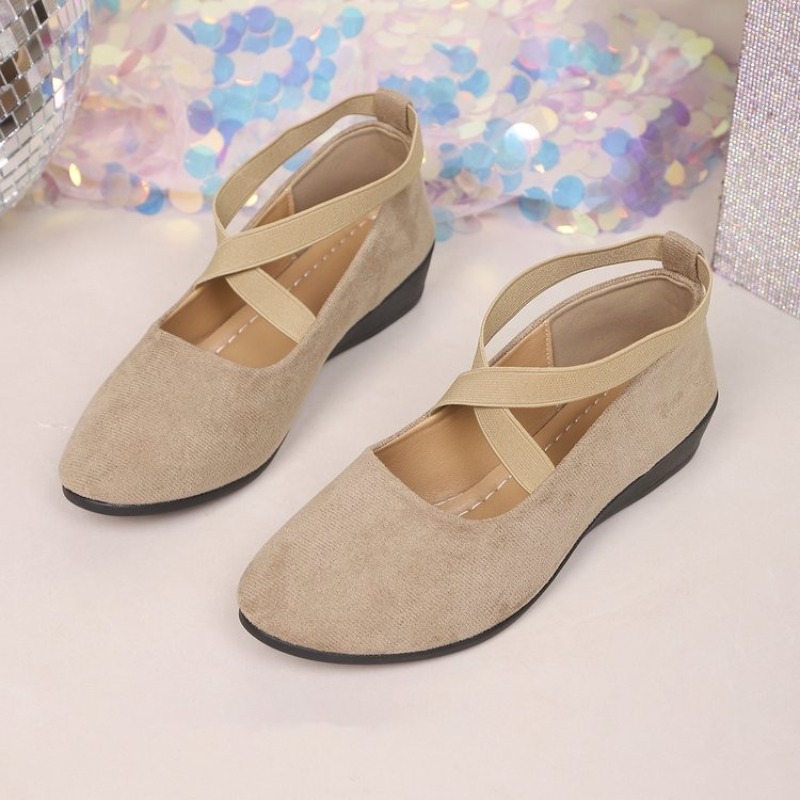 Sandal Platform Ujung Runcing  - Sandals ulasan dan harga