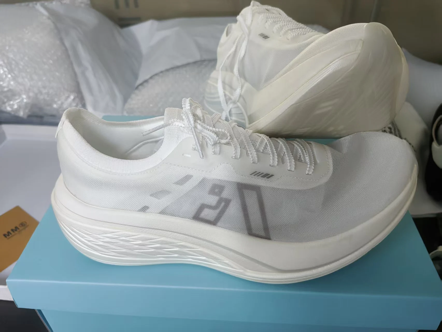 Sepatu Lari Runsifly Gunfire d - Lightweight Road Running Shoes ulasan dan harga