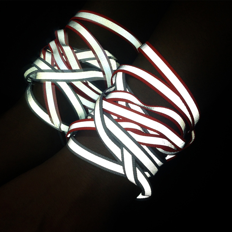 Tali Sepatu Reflektif Dua Sisi - Reflective Night Running Shoes ulasan dan harga